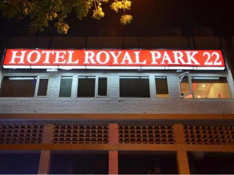 Hotel Royal Park 22 Chandīgarh Eksteriør billede